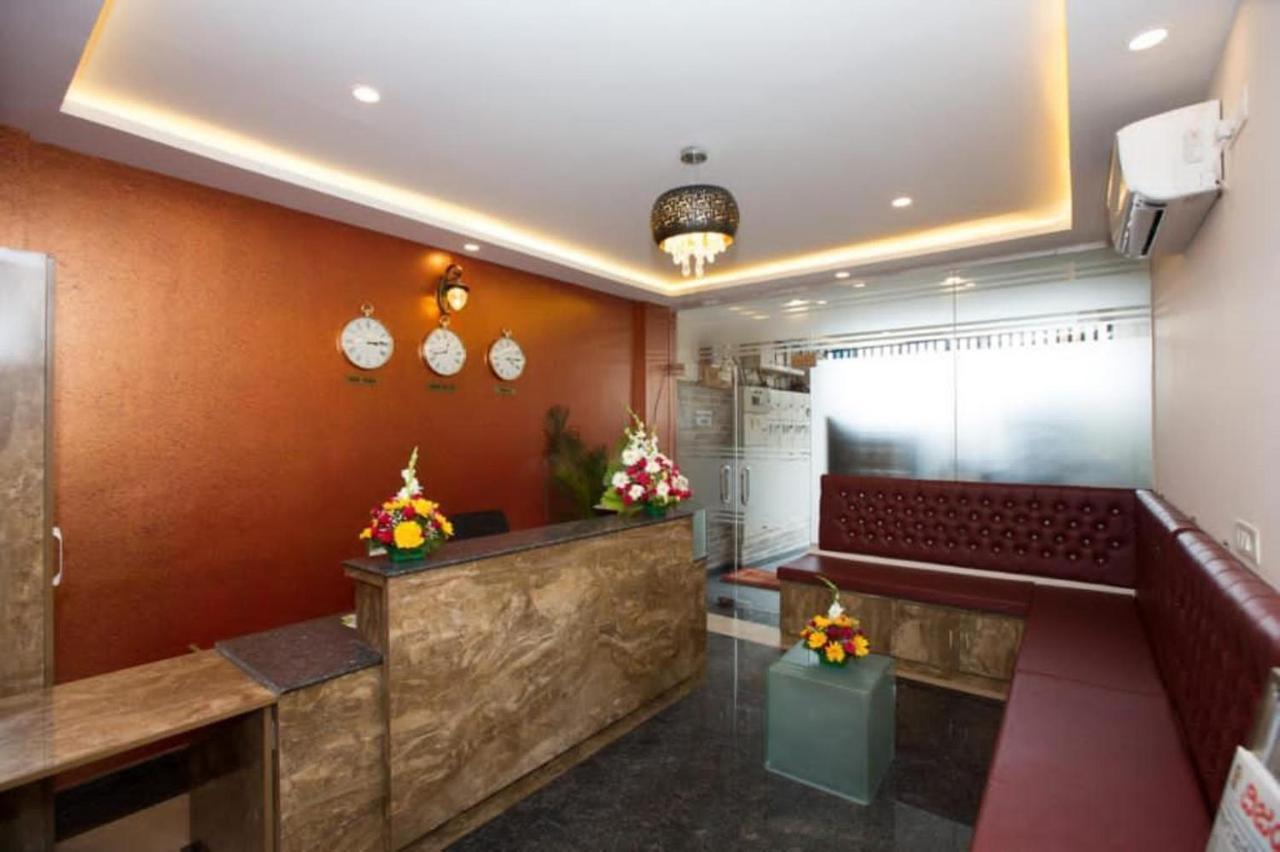 Hotel Vijaya Lakshmi Residency - Yeshwanthpur Bangalore Buitenkant foto
