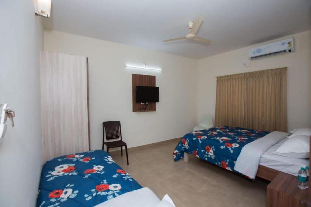 Hotel Vijaya Lakshmi Residency - Yeshwanthpur Bangalore Buitenkant foto