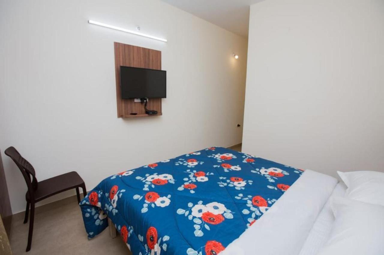 Hotel Vijaya Lakshmi Residency - Yeshwanthpur Bangalore Buitenkant foto