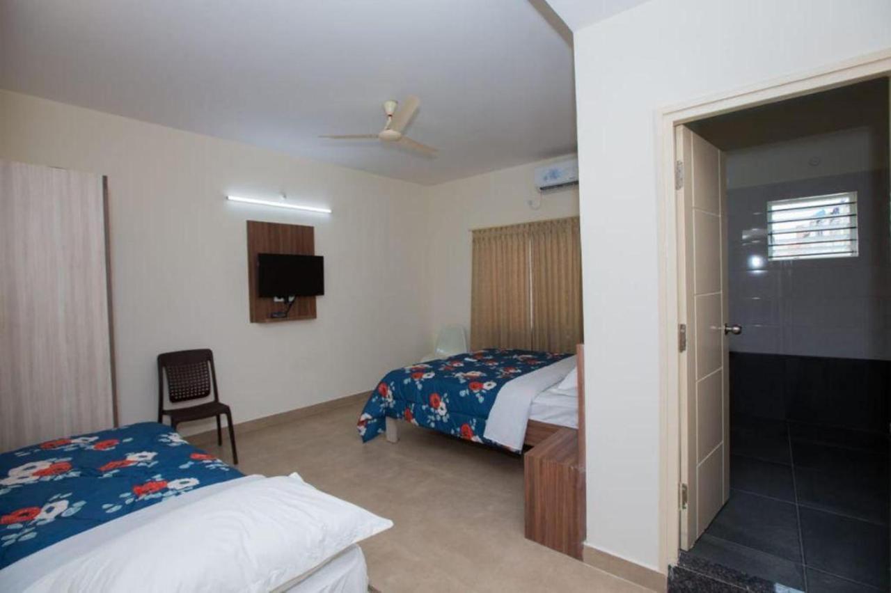 Hotel Vijaya Lakshmi Residency - Yeshwanthpur Bangalore Buitenkant foto