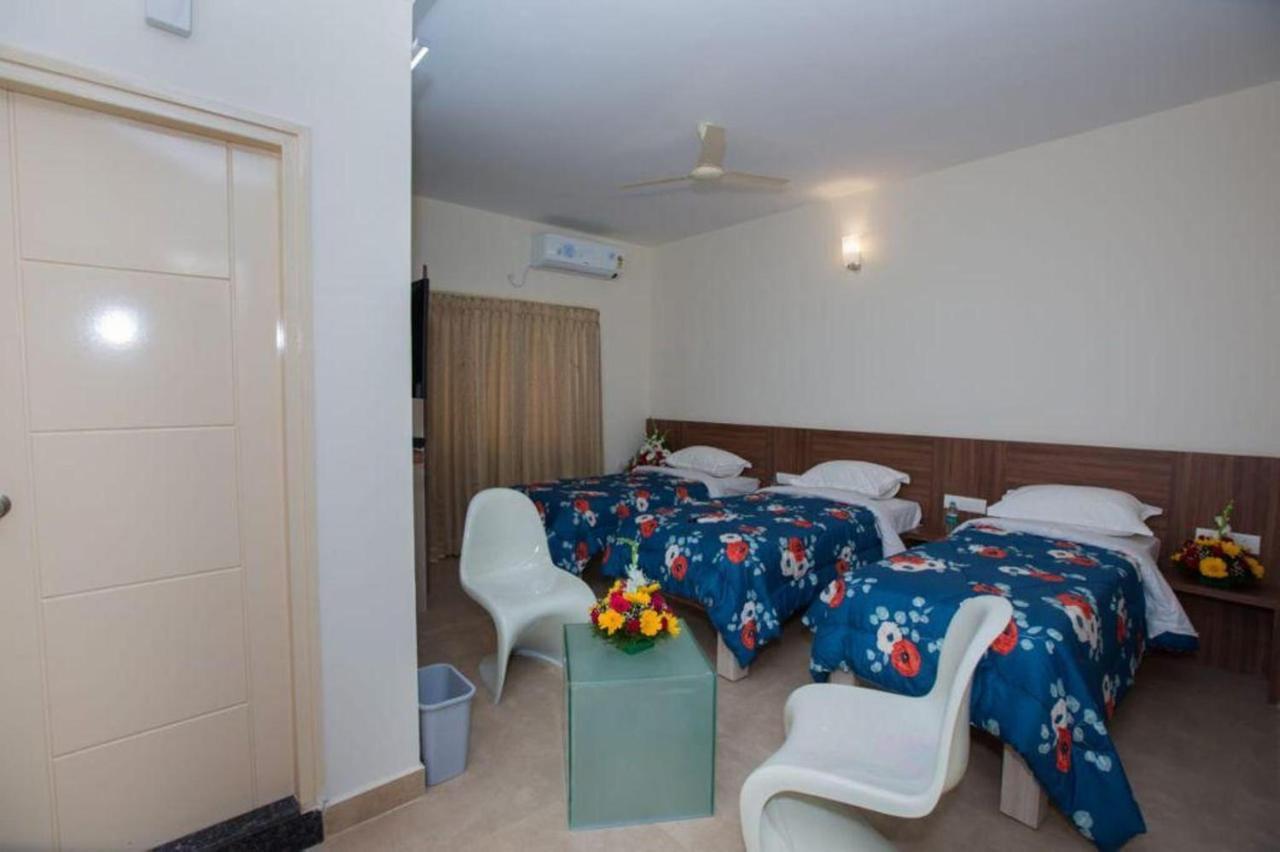 Hotel Vijaya Lakshmi Residency - Yeshwanthpur Bangalore Buitenkant foto